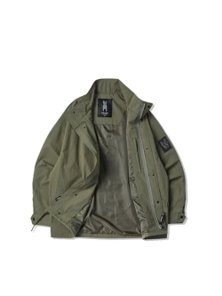 Куртка с высоким горлом с завязками