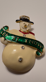 Новогодняя брошь снеговик с трубкой
