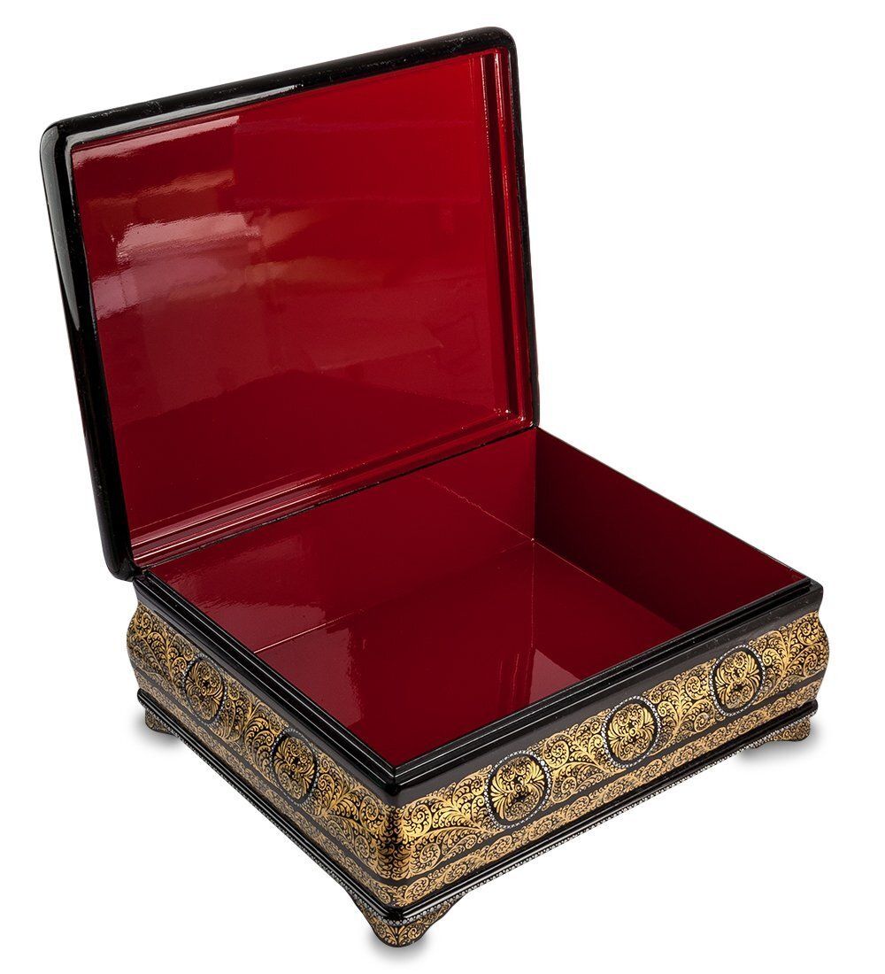 ШК-30/ 80 Шкатулка «Тройка в Суздале» исп. Фролов С. А.