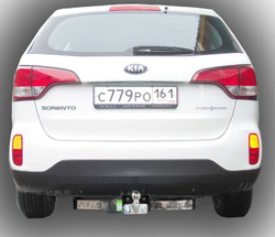 Фаркоп Лидер-Плюс для HYUNDAI SANTA FE (DM) 2012-2018/ KIA SORENTO 4 (XM FL) 2012-2018 (C НЕРЖ. ПЛАСТИНОЙ) с электрикой (Smart) и сертифкатом в комплекте арт.(H224-F(N))