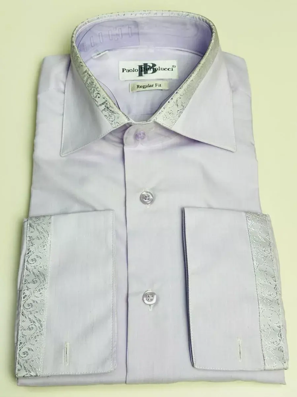 Рубашка с запонками и пуговицами на манжетах