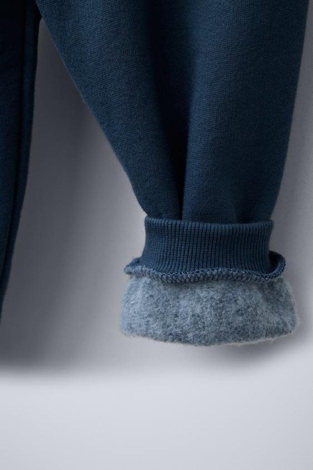 ZARA БРЮКИ-ДЖОГГЕРЫ С ПРИНТОМ GIANTS © NFL, МОРСКОЙ СИНИЙ