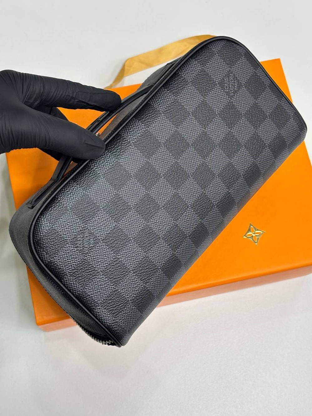 Косметичка Louis Vuitton