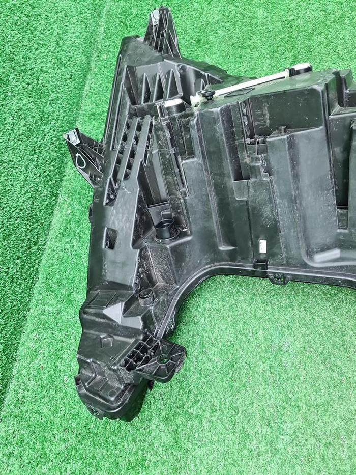 Фара правая Avatr 07 (2024-н.в.) LED