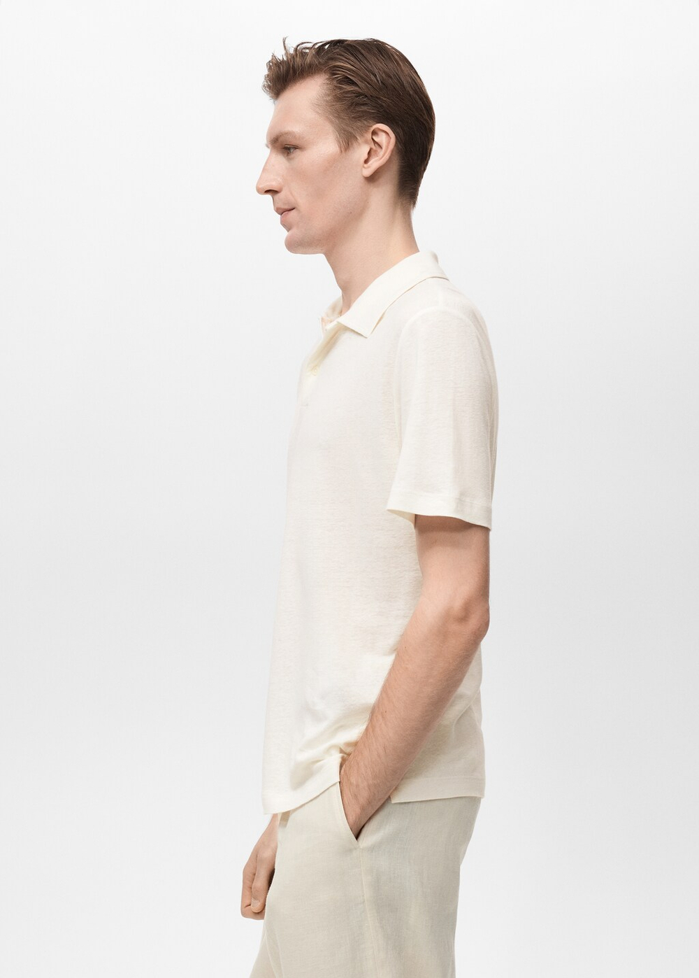 Поло из льна приталенного кроя