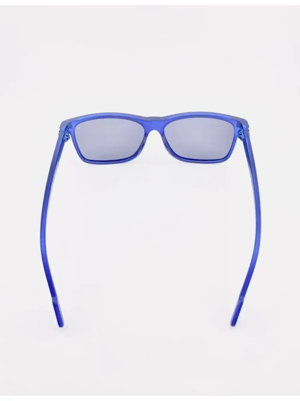 Солнцезащитные очки с поляризацией