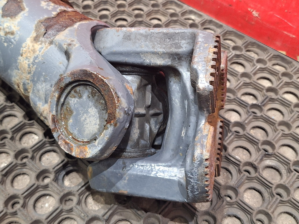 Вал карданный 1715мм 2018г