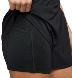 Женские Шорты теннисные Nike Dri-Fit One Shorts - черный