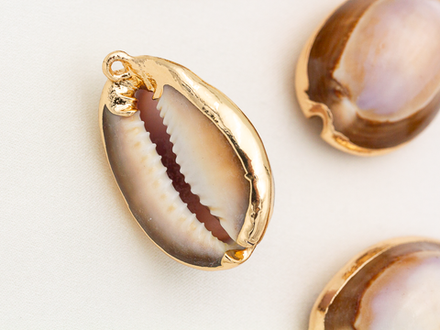 Подвеска "Ракушка каури" (в ассортименте)