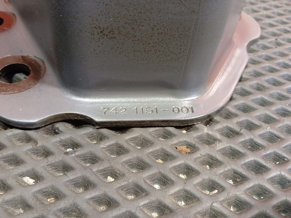 Подушка двигателя задняя 2019г