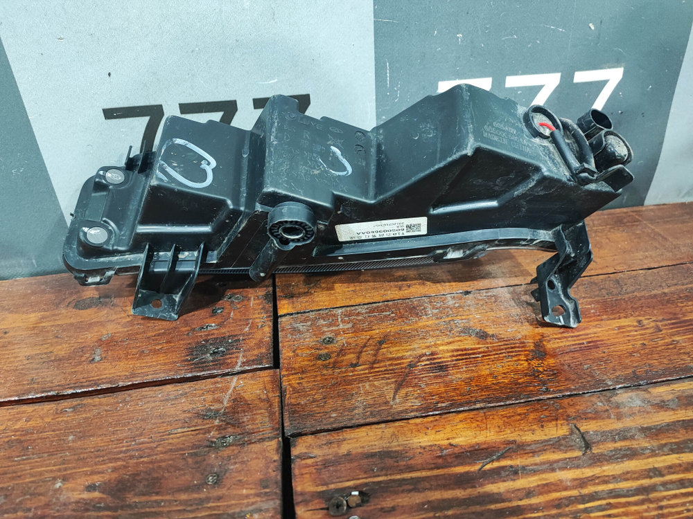 ПТФ передняя правая Chery Tiggo 8 Pro 21-нв Б/У Оригинал 605000680AA