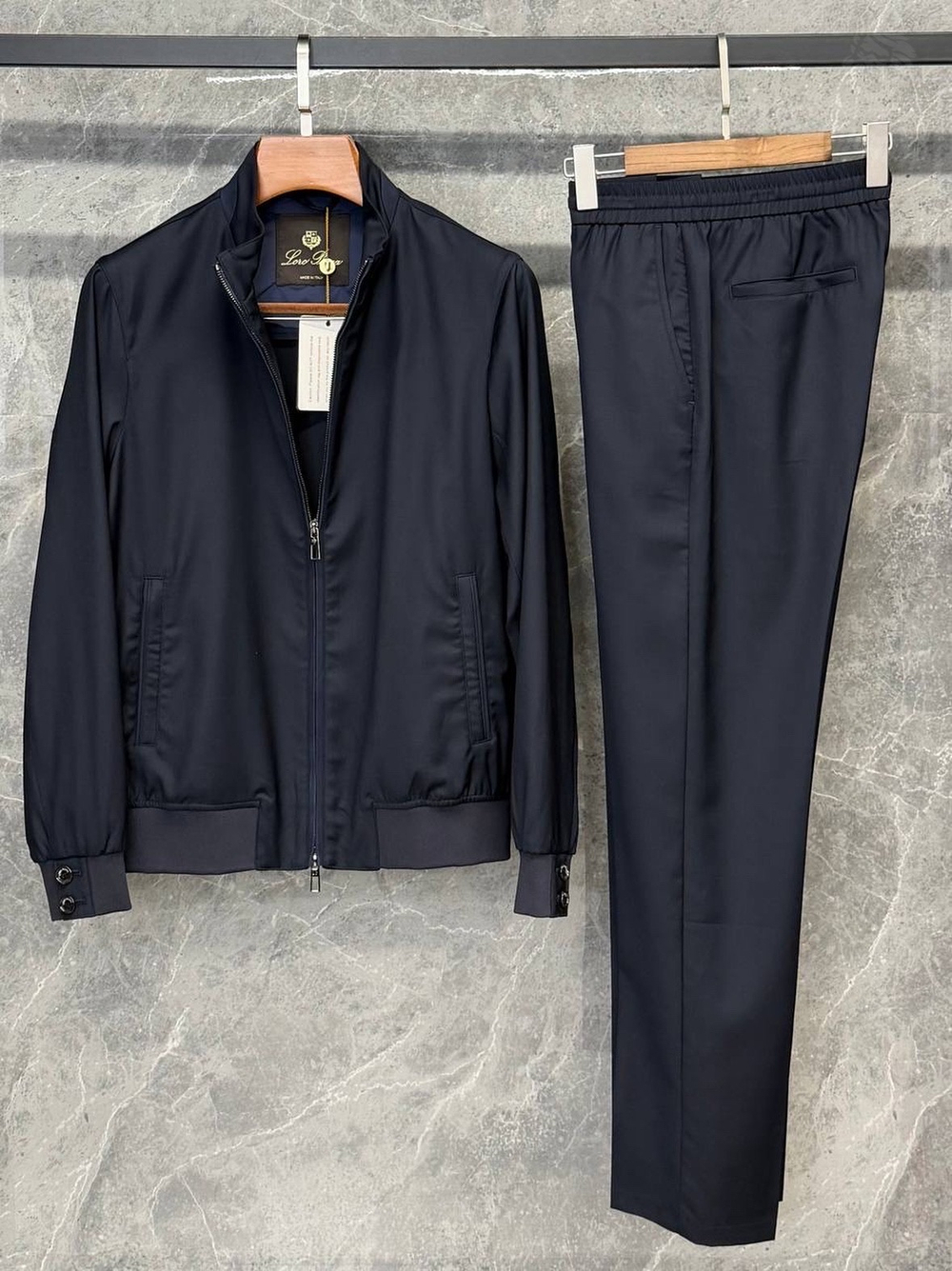 Прогулочный костюм Loro Piana