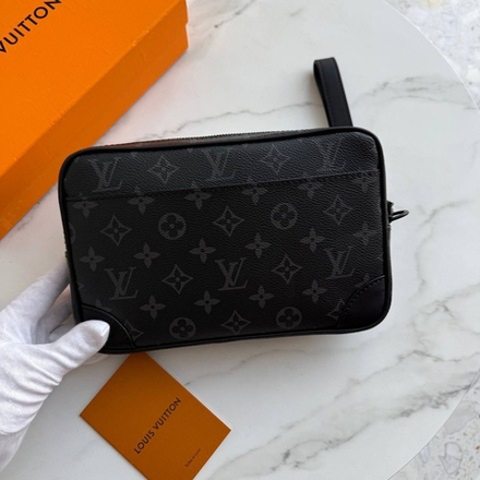 Клатч Louis Vuitton