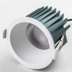 385646 Светильник CICLONE CYL 12W LED 923LM 60G БЕЛЫЙ 4000K IP44