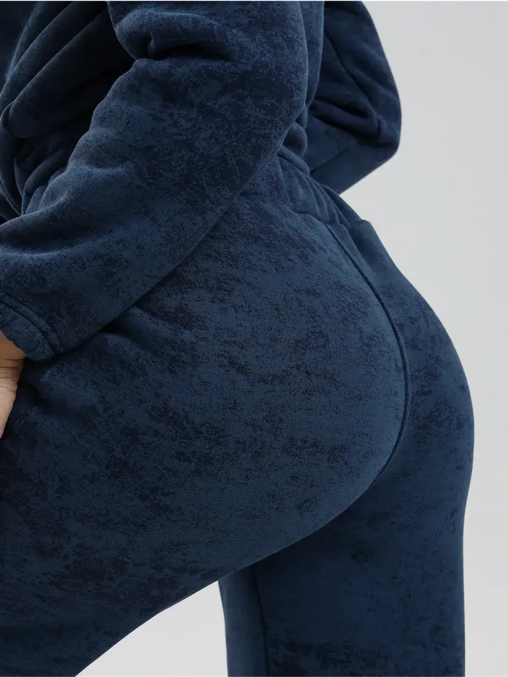 Костюм спортивный теплый с начесом на молнии