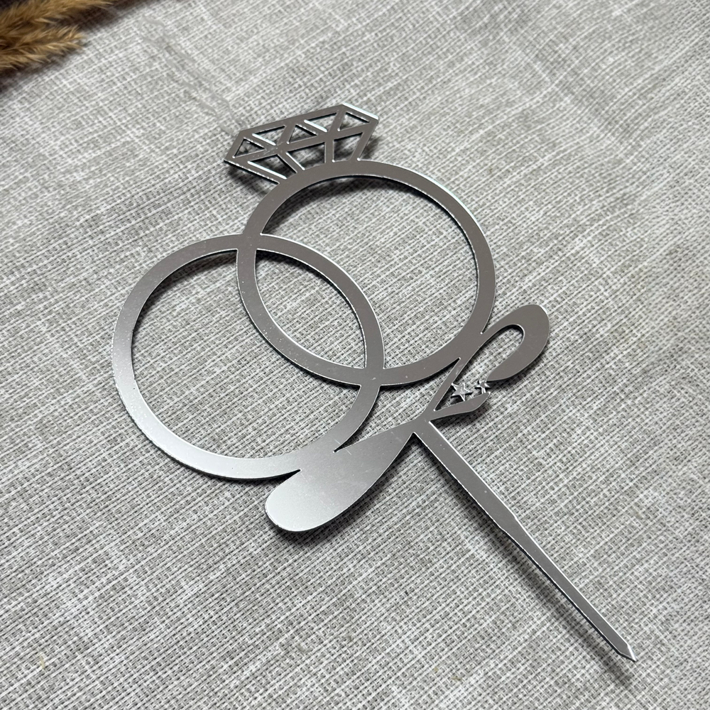 Свеча-топпер «Кольца» в серебряном цвете