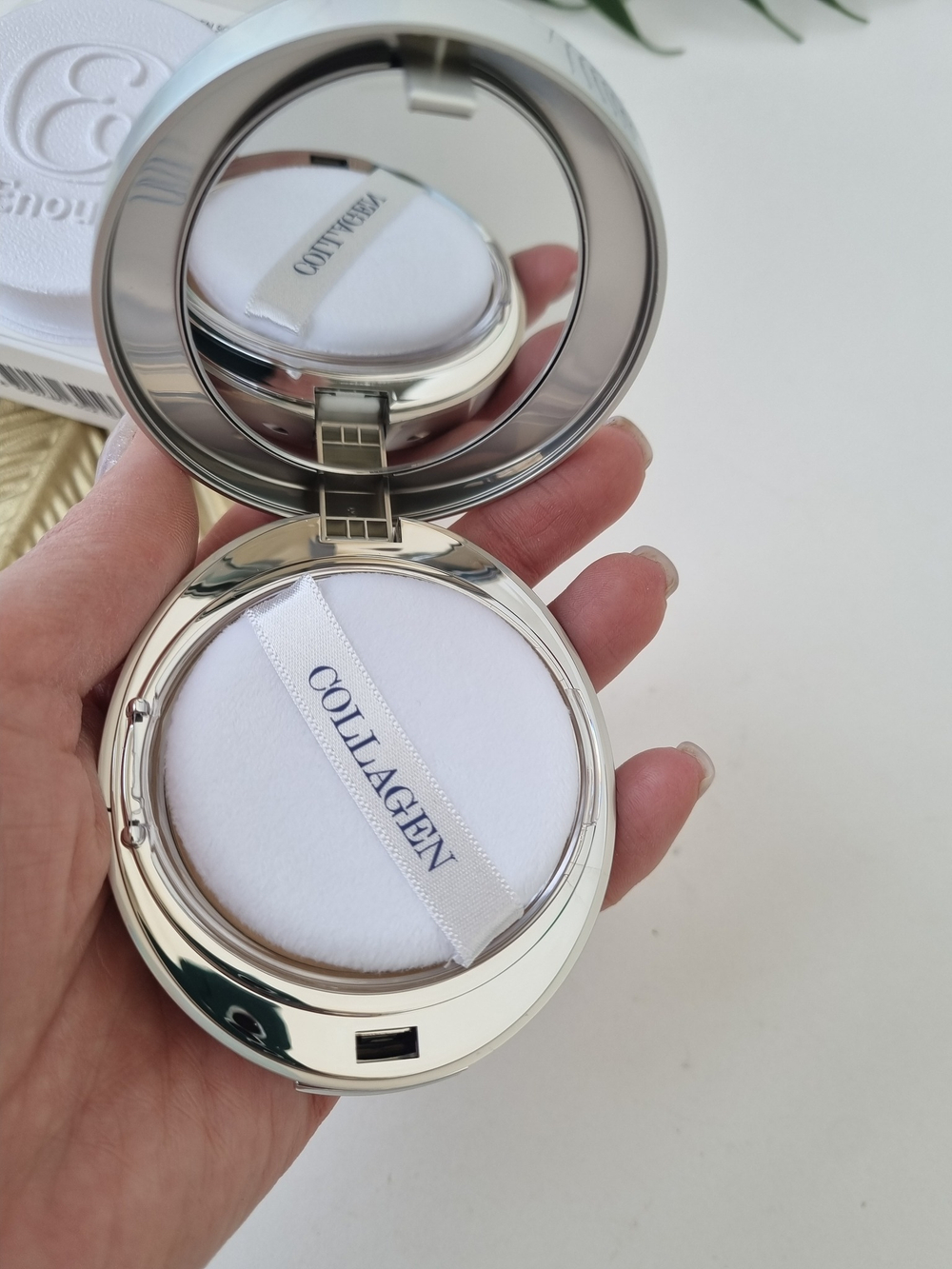 Пудра для светлой кожи со сменным блоком Enough Collagen Whitening Moisture SPF30 PA+++ 21 тон