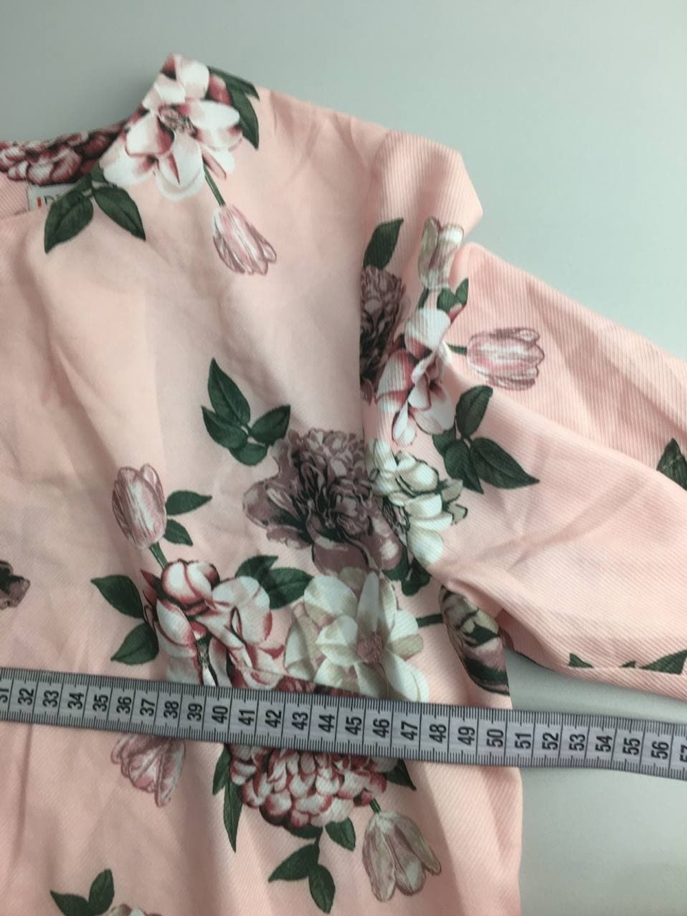 Блузка Deniza розовая с цветами 48 размер, новая