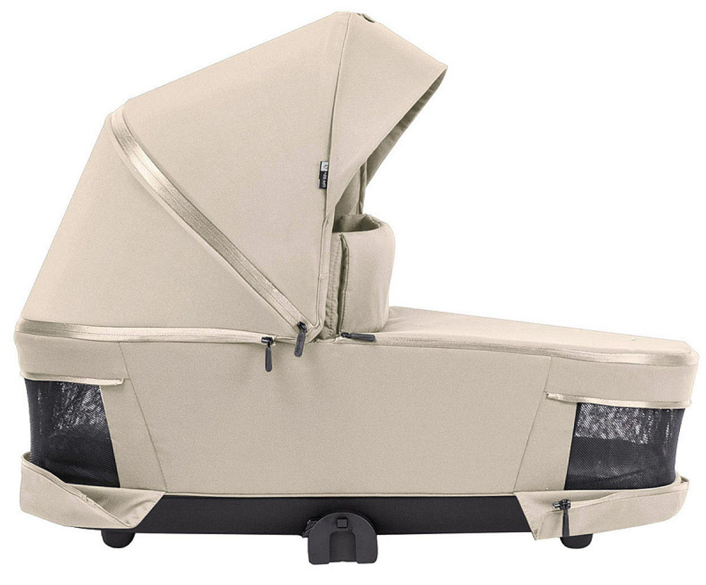 Коляска 3 в 1 Carrello Omega Plus CRL-6540 и автокресло Nova DK791 Grey Line Solar Beige