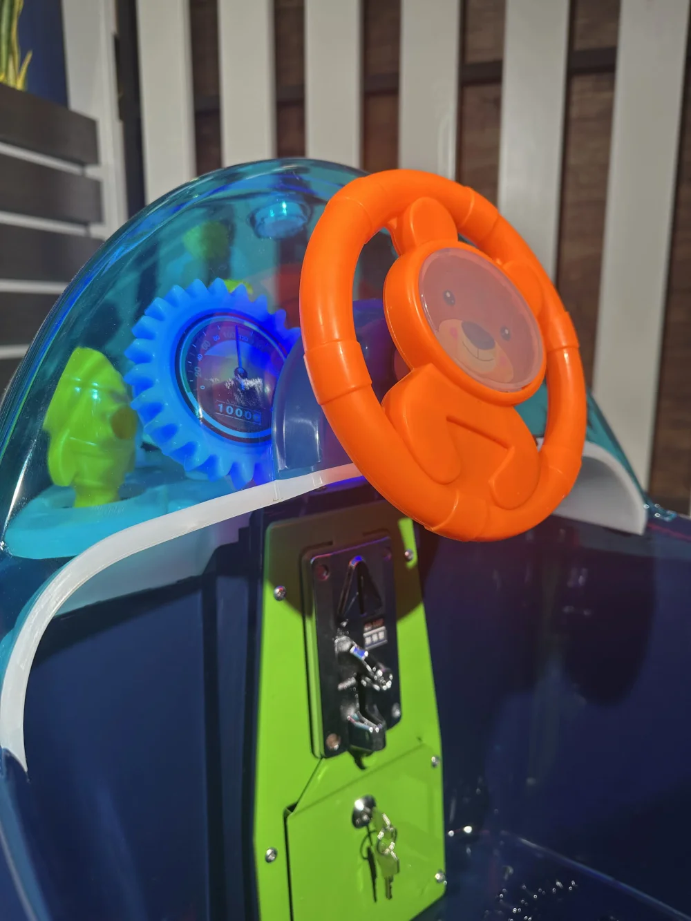 Аттракцион качалка «Космолет»