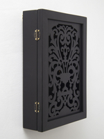 Ключница настенная "Прованс" 34*24*7см, из массива дерева с резной дверцей