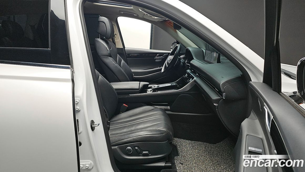 Genesis GV80 2.5T Бензин AWD (07.2020)