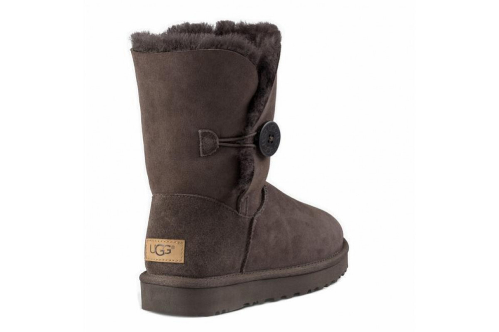 UGG Bailey Button II Chocolate