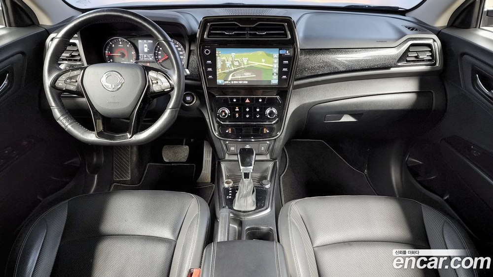 KG Mobility (Ssangyong) Very New Tivoli Дизель 1.6 2WD (03.2020)
