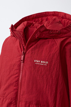 ZARA СТЕГАНАЯ КУРТКА С КАПЮШОНОМ, ЯРКО-КРАСНЫЙ