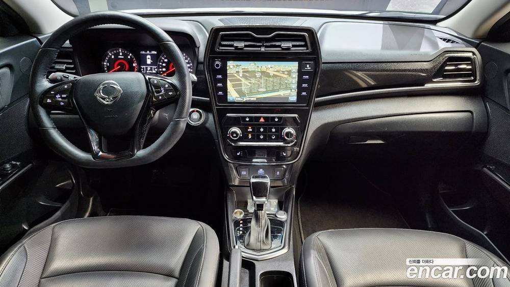 KG Mobility (Ssangyong) Very New Tivoli Дизель 1.6 2WD (03.2020)