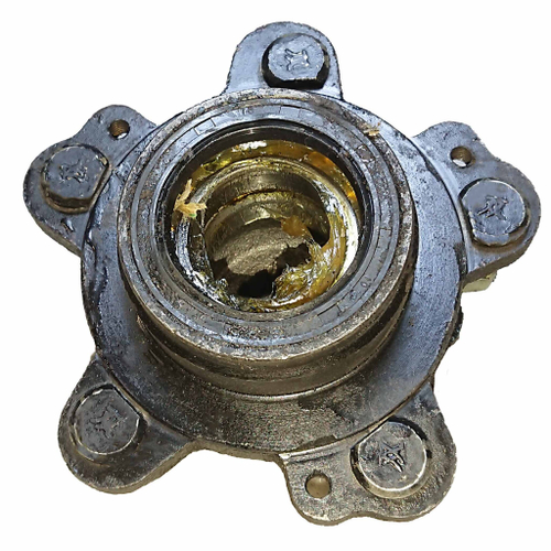 Корпус ступицы переднего колеса Уралец/Xingtai-224 в сборе (без фланца)