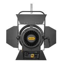 Осветитель светодиодный Godox F7-120D K2 с линзой Френеля