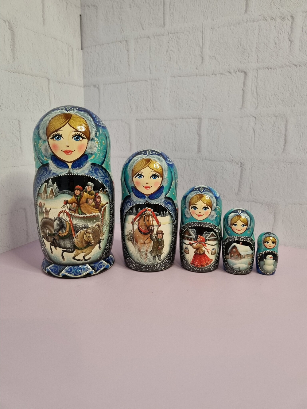 Матрешка 18см "Русские мотивы" 5 мест