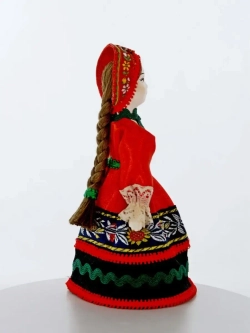 Кукла фарфоровая Юг России