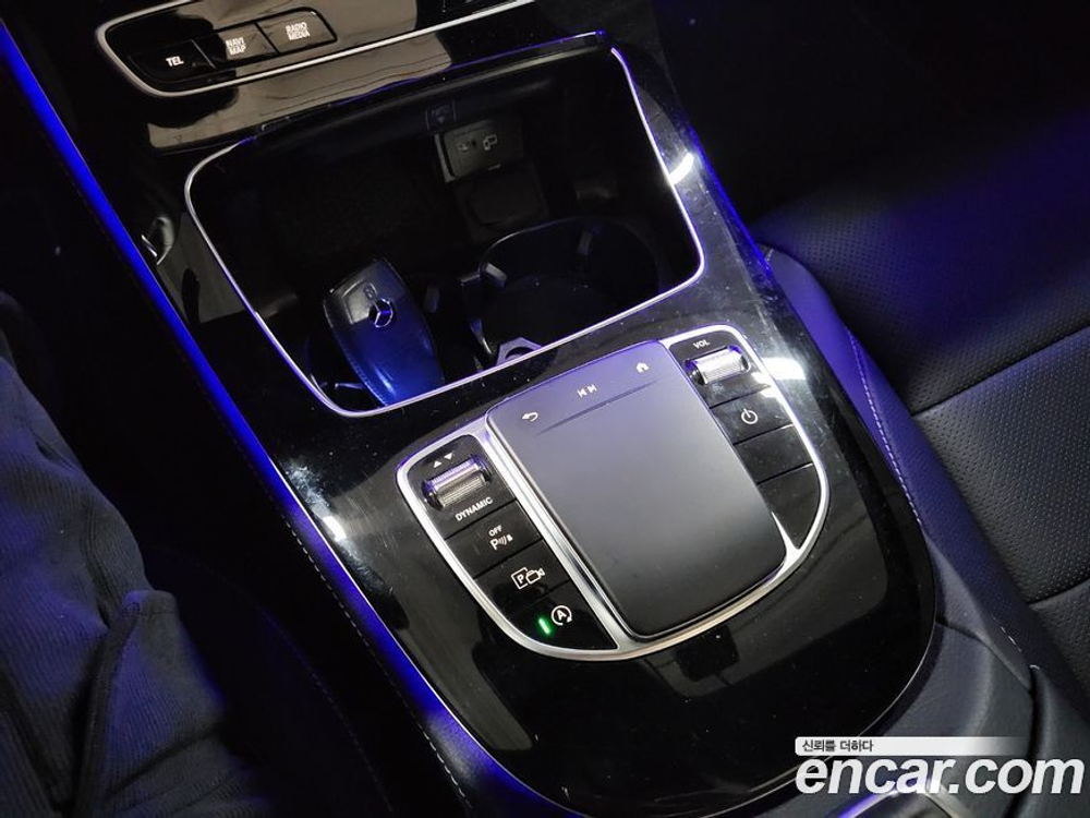 Mercedes-Benz E-Class W213 E250 Avangarde (11.2023)