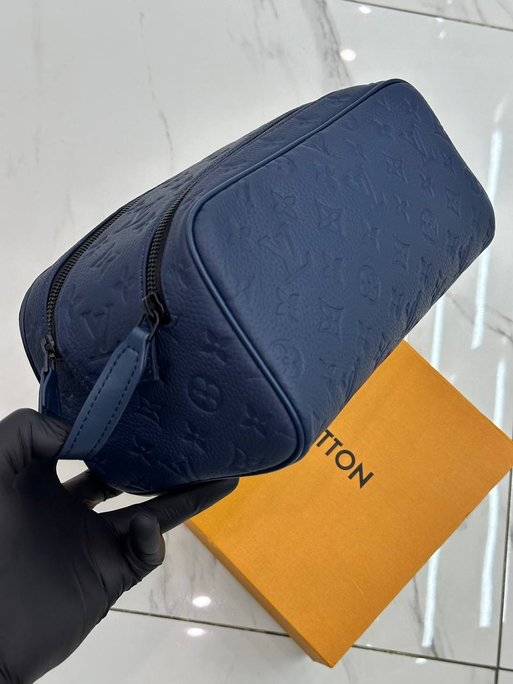 Несессер Louis Vuitton