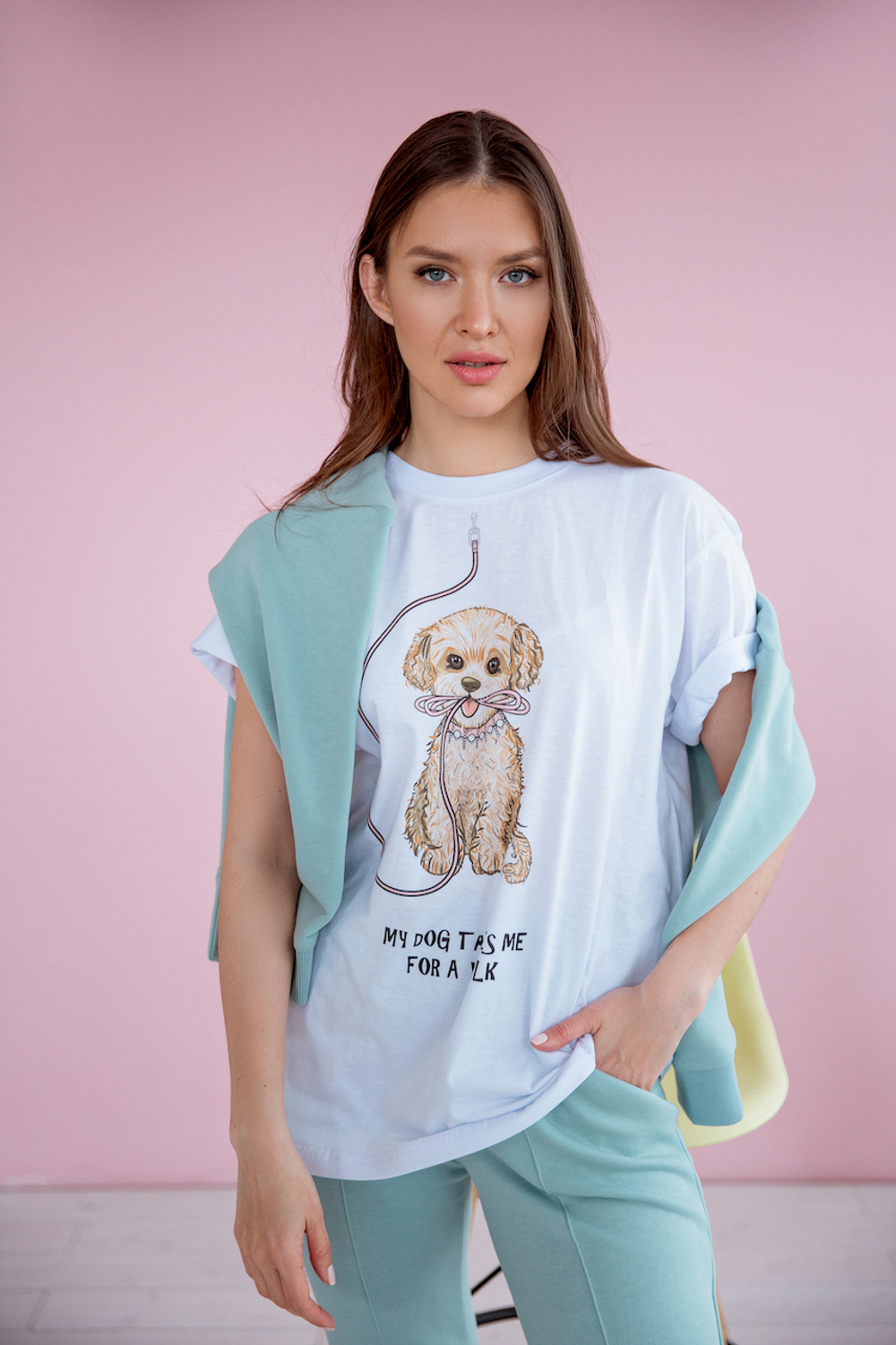 White T-shirt with dog