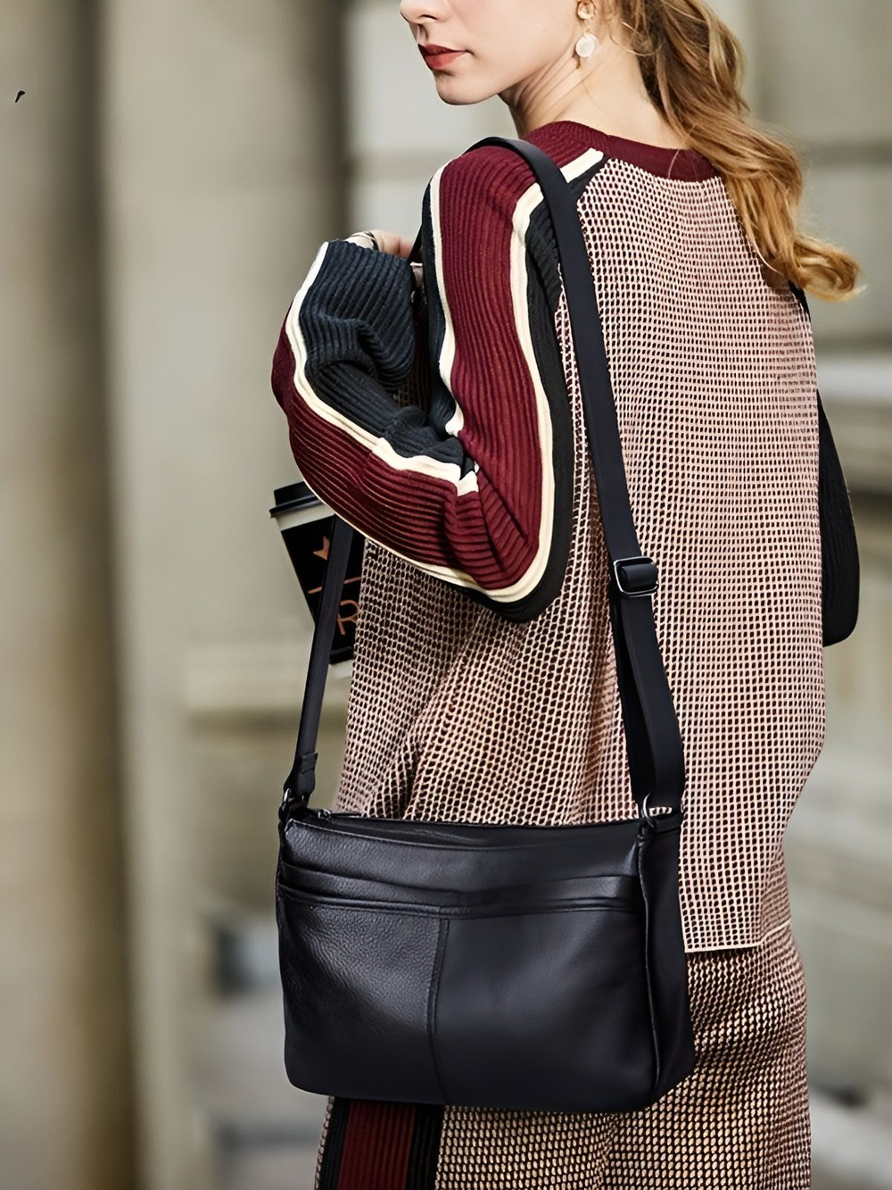 женская сумка на плечо из натуральной кожи