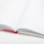 Блокнот с резинкой в точку 96 л., А5 (145х203 мм), твердая обложка, BRAUBERG, "Sensitive", 113726