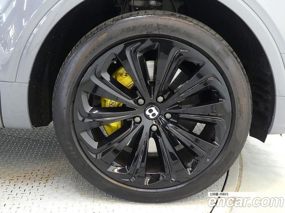 Bentley Bentayga 4.0 V8 (07.2021)