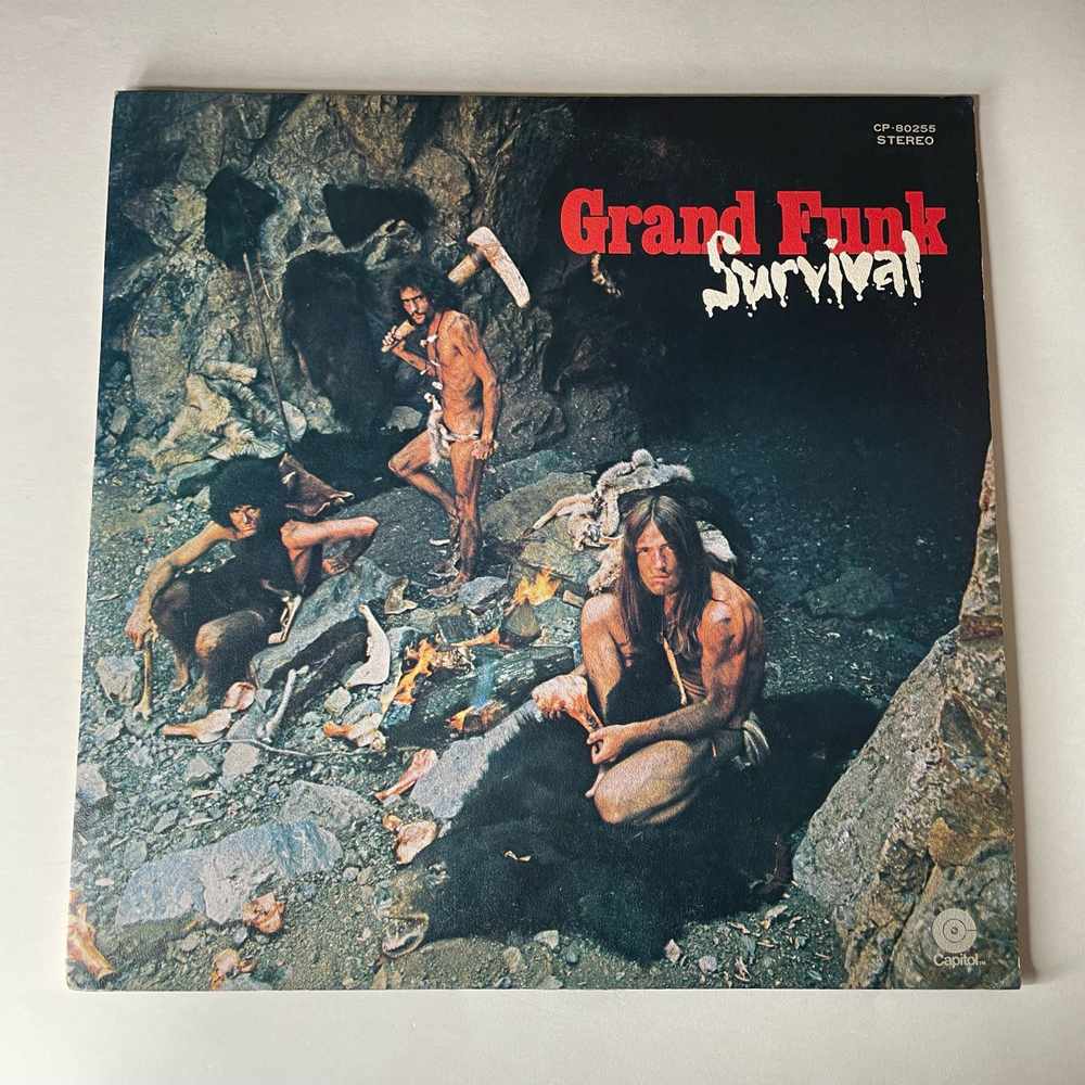 Винтажная виниловая пластинка LP Grand Funk Railroad Survival (Япония 1971) (Без Оби) (3 фото)