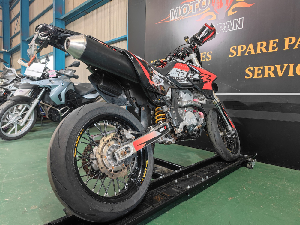 Suzuki DR-Z400SM , 2005
