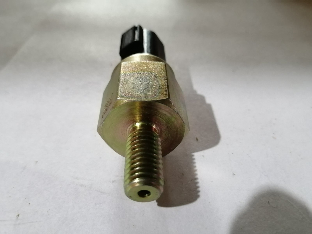 Датчик давления  320/04046