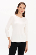 23342 Лонгслив женский (молочный)