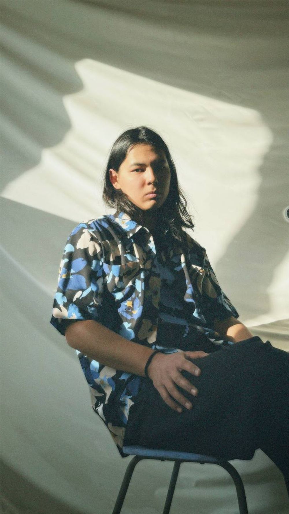 Купить Рубашка FOS мужская с цветочным принтом черная Рубашка FOS мужская с цветочным принтом черная