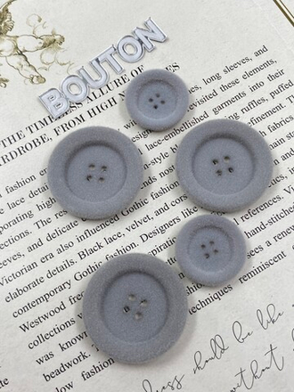 Пуговицы на прокол серые с бархатным напылением