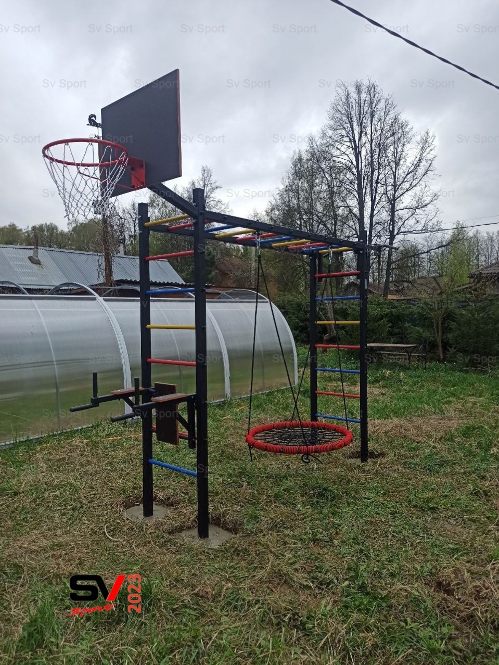 Монтаж уличной шведской стенки Sv Sport Рукоход (4 вертикальных столба)