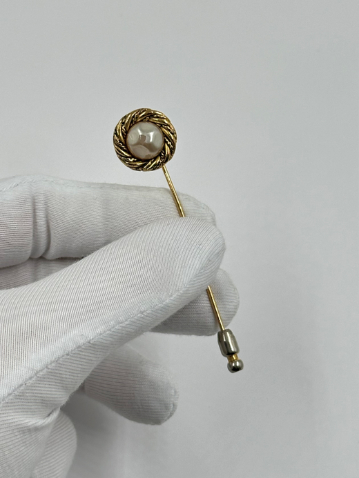 Брошь булавка с «жемчугом» Chanel