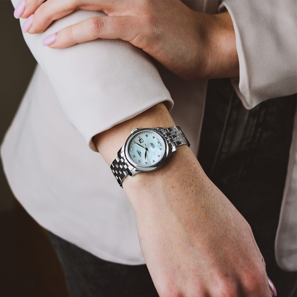 Часы TISSOT 29mm, T006.207.11.116.00