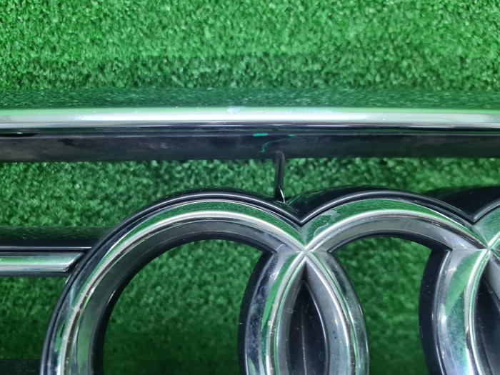 Решетка радиатора Audi A8 4 D5 (2017-2022)